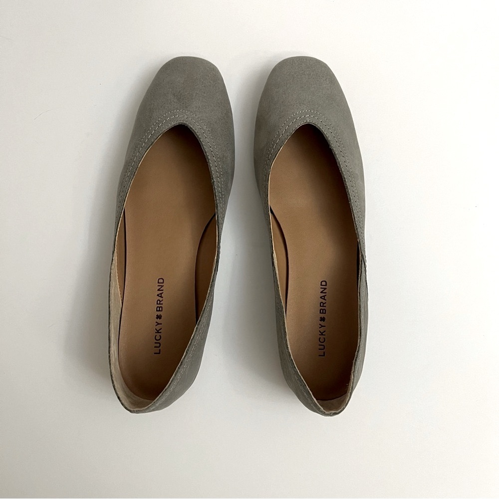 Lucky Brand Alba Flat - Picture 2 of 13